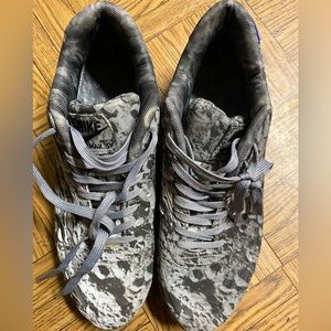 Grey Nike Airmax Lunar - size 10 - $60